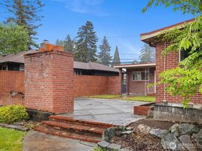 23206 84th Avenue W, Edmonds WA 98026