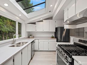 12005 NE 134th Place, Kirkland WA 98034
