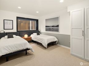 311 34th Avenue E, Seattle WA 98112