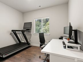 18804 14th Place W, Lynnwood WA 98037