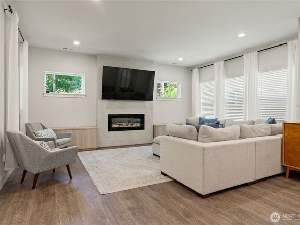 18804 14th Place W, Lynnwood WA 98037