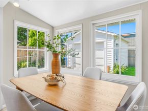 4051 19th Avenue SW, Seattle WA 98106