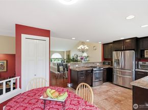 10927 NE 157TH Street, Bothell WA 98011