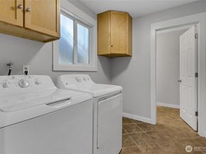 2613 SW 340th Place, Federal Way WA 98023