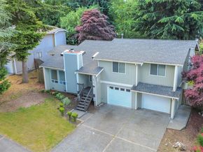 2613 SW 340th Place, Federal Way WA 98023