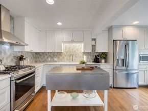 3802 NE 90th Street, Seattle WA 98115