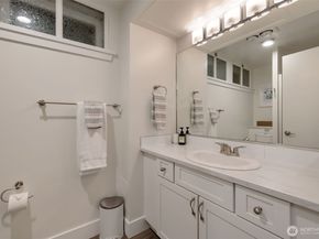 3802 NE 90th Street, Seattle WA 98115