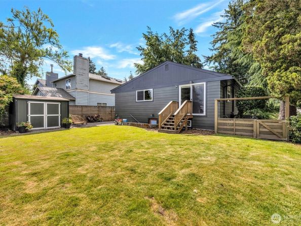 3802 NE 90th Street, Seattle WA 98115