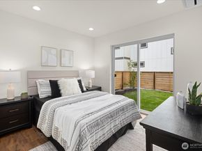 10330 Ashworth Avenue N, Seattle WA 98133