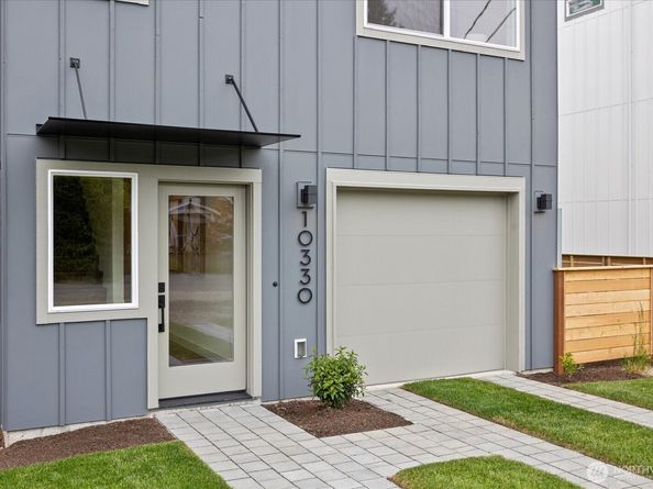 10330 Ashworth Avenue N, Seattle WA 98133
