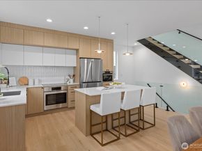 1760 NW 60th Street A, Seattle WA 98107
