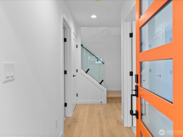 1760 NW 60th Street A, Seattle WA 98107