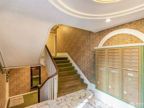 403 Terry Avenue Apt. 2, Seattle WA 98104