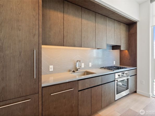 121 Stewart Street 3302, Seattle WA 98101