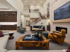 2131 104th Place SE, Bellevue WA 98004