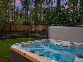 2131 104th Place SE, Bellevue WA 98004