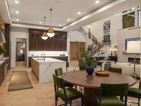 2131 104th Place SE, Bellevue WA 98004