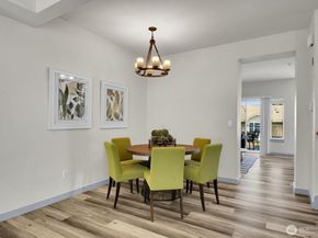 2680 139th Avenue SE 55, Bellevue WA 98005
