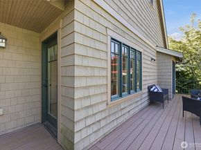 5937 37th Avenue SW, Seattle WA 98126