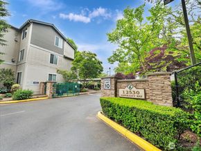 12530 Admiralty Way C102, Everett WA 98204