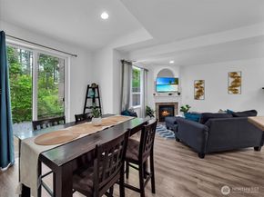 12530 Admiralty Way C102, Everett WA 98204