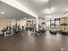 2911 2nd Ave 616, Seattle WA 98121