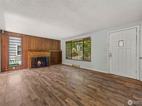 11419 Crestwood Drive S, Seattle WA 98178