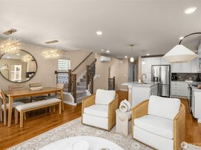 3204 SW Holly St, Seattle WA 98126