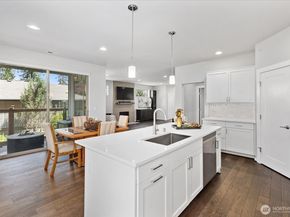 9 150th Place SE, Lynnwood WA 98087