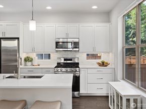 9 150th Place SE, Lynnwood WA 98087
