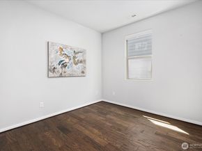 9 150th Place SE, Lynnwood WA 98087
