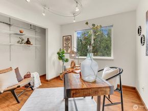 12703 NE 129th Court H302, Kirkland WA 98034