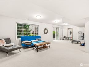 8218 NE 187th Way, Kenmore WA 98028
