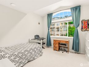 8218 NE 187th Way, Kenmore WA 98028