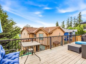 8218 NE 187th Way, Kenmore WA 98028