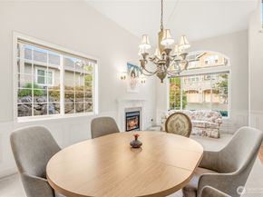 8218 NE 187th Way, Kenmore WA 98028