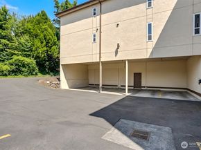 2625 13th Avenue W 201, Seattle WA 98119