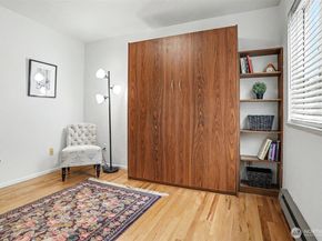 2625 13th Avenue W 201, Seattle WA 98119