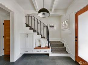 1110 E Denny, Seattle WA 98122