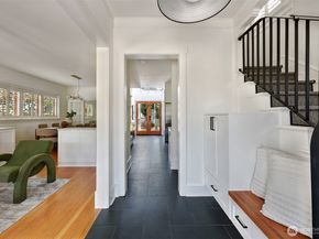 1110 E Denny, Seattle WA 98122