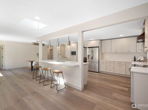 720 E Guiberson Street E, Kent WA 98030