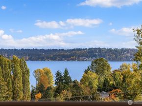 4411 NE 90th Street, Seattle WA 98115