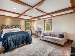 1600 27th Avenue, Seattle WA 98122