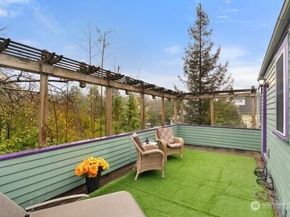 1600 27th Avenue, Seattle WA 98122