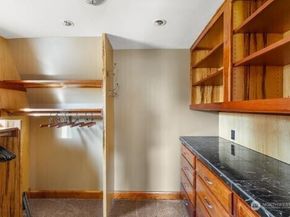 1600 27th Avenue, Seattle WA 98122