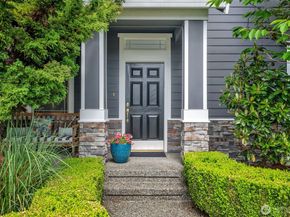 6680 163rd Place SE, Bellevue WA 98006