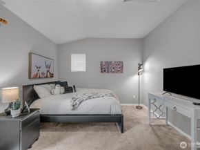 6680 163rd Place SE, Bellevue WA 98006