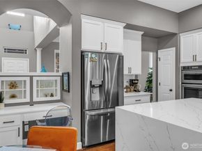 6680 163rd Place SE, Bellevue WA 98006
