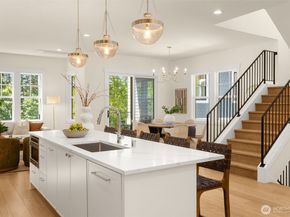 4515 150th Avenue SE, Bellevue WA 98006
