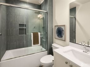 4515 150th Avenue SE, Bellevue WA 98006
